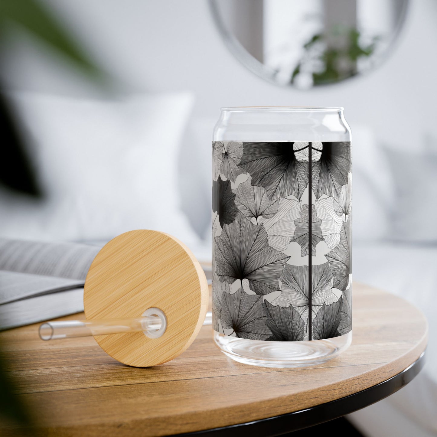 Lux Leaves, Black & White Design for Cold Drinks - Coffee, Matcha, Tea Autumn Fall Sipper Glass with Lid/Straw, 16oz